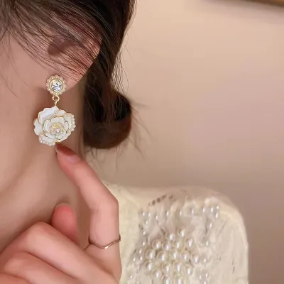 Classic White Camellia Flower Pearl Earrings